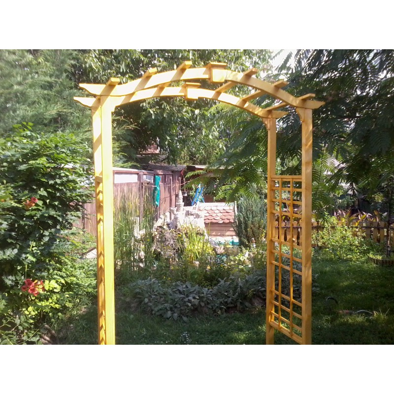 Queen Gate Pergola