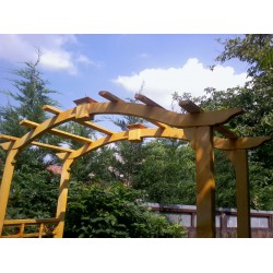 Queen Gate Pergola