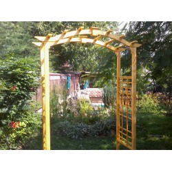 Queen Gate Pergola NÖVÉNY FUTTATÓ ÉPÍTMÉNYEK ÉS KIÜLŐK.