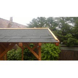 Kerti kiülő szaletli akác és lucfenyőfából  (London)