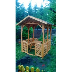 Kerti kiülő szaletli akác és lucfenyőfából  (London) GRILLEZÉS ÉPÍTMÉNYEI, SZALETLIK ÉS FILAGÓRIÁK.