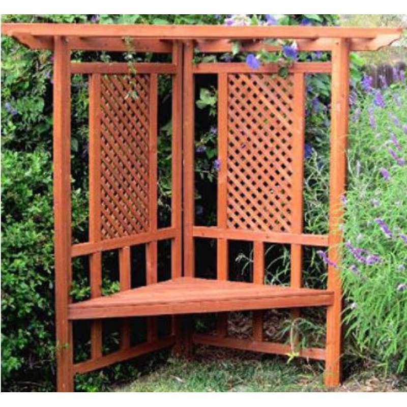 Lugas kiülő Lucfenyőfából (LK-9)