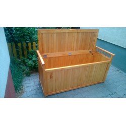 Kerti szerszám tároló lóca hársfából (KSZT-10)