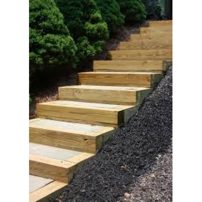 Kültéri kerti fa lépcső formáció (KFL - 2)