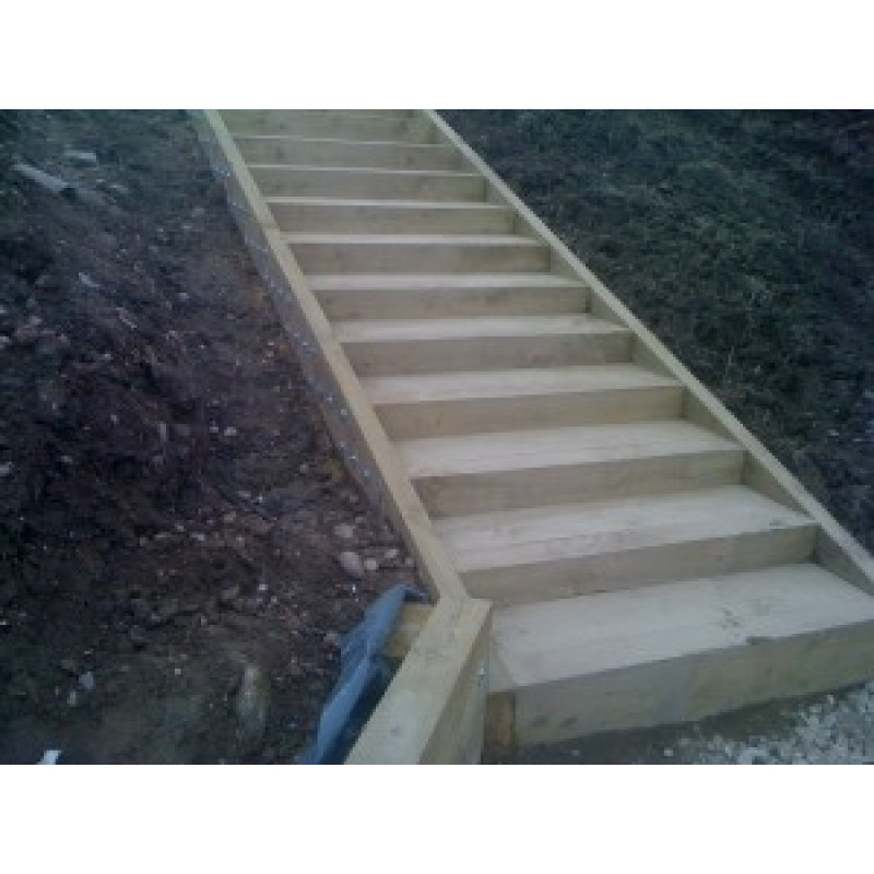 Kültéri kerti fa lépcső formáció (KFL - 5)